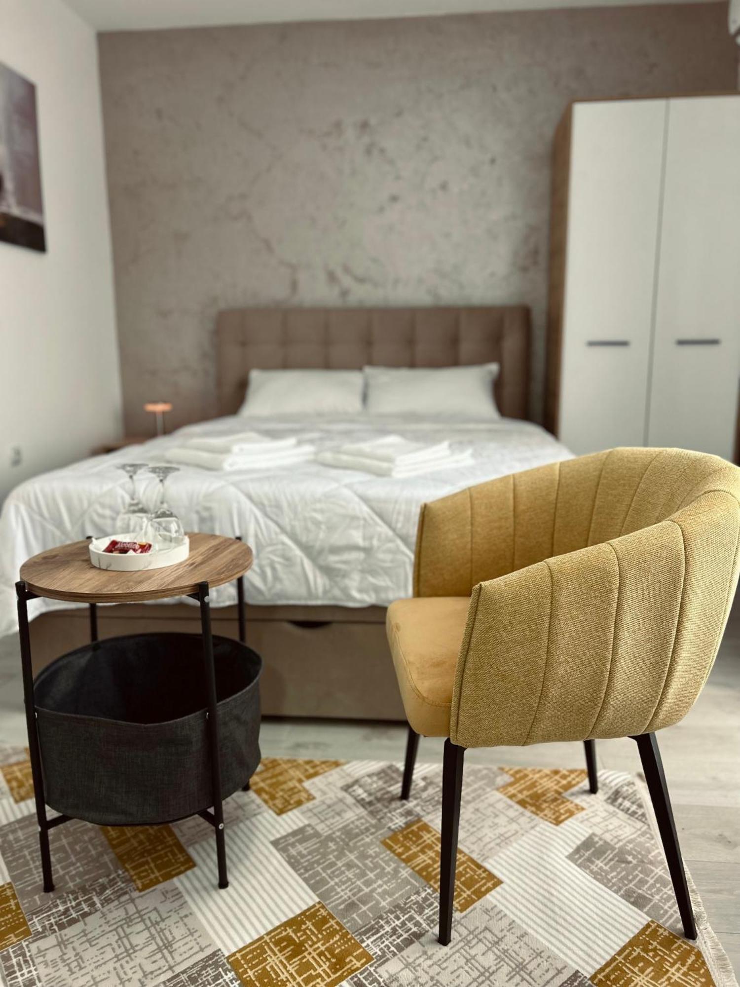 Greenhill Apartments Куманово Номер фото