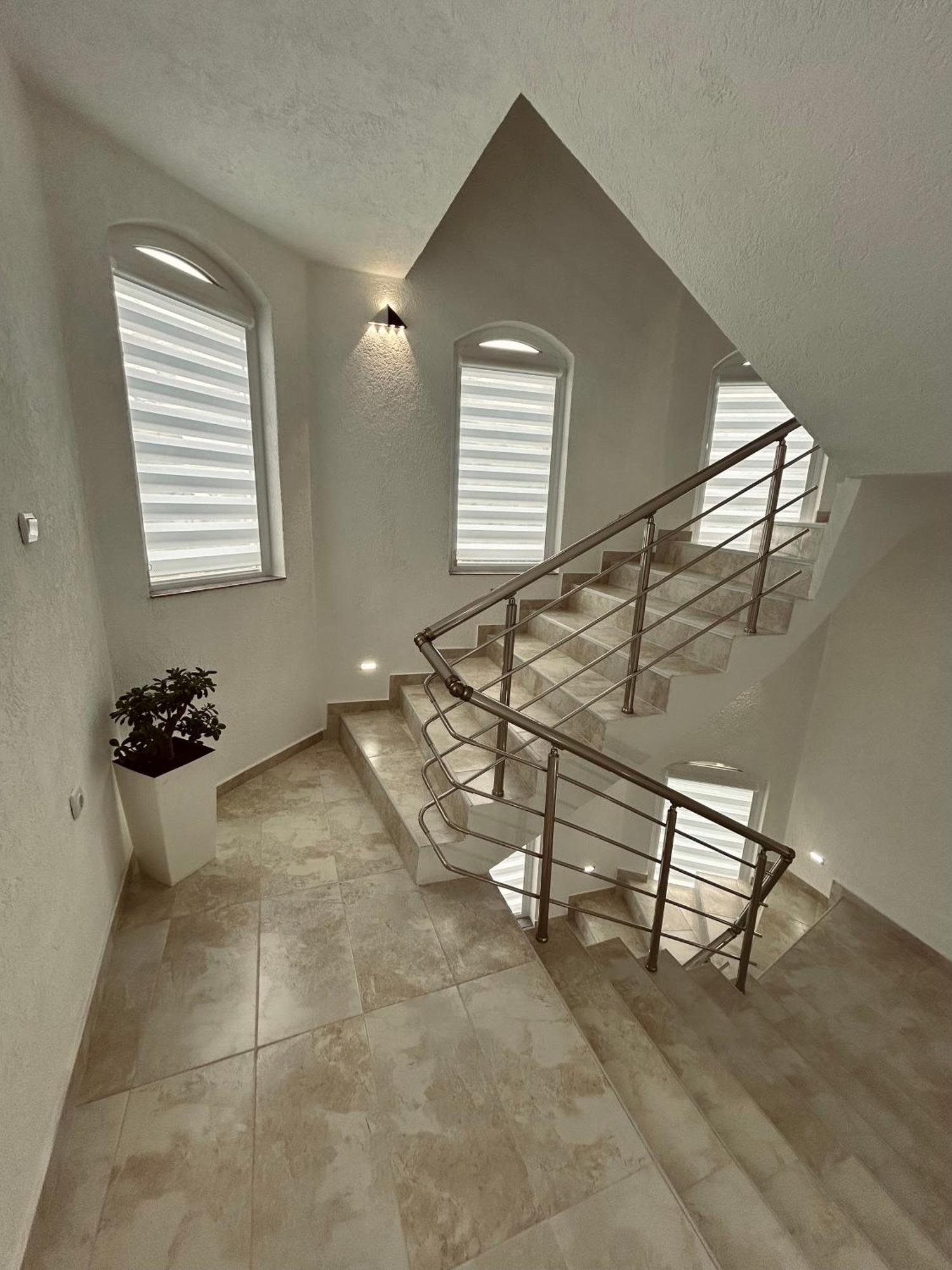Greenhill Apartments Куманово Экстерьер фото