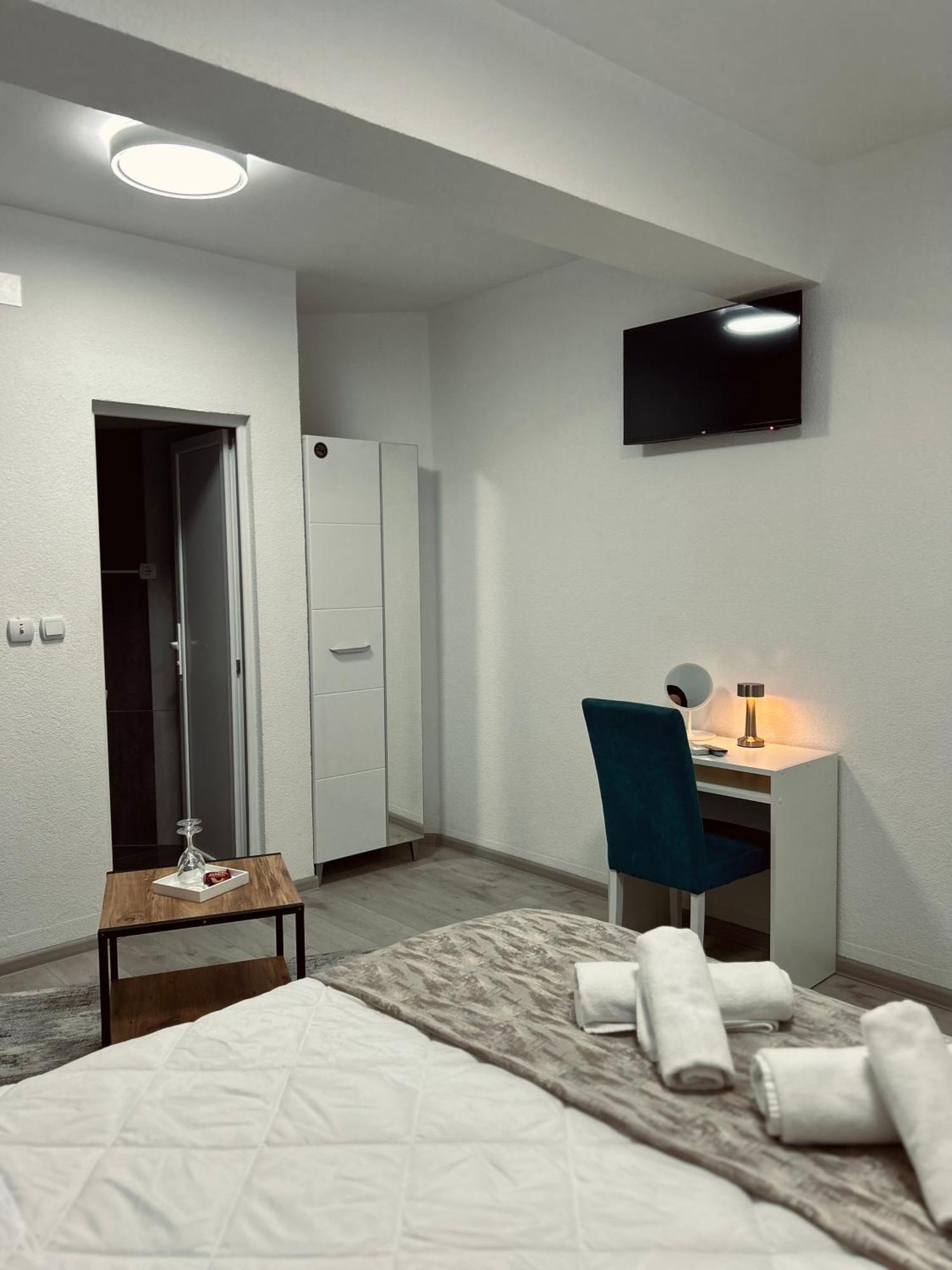 Greenhill Apartments Куманово Номер фото