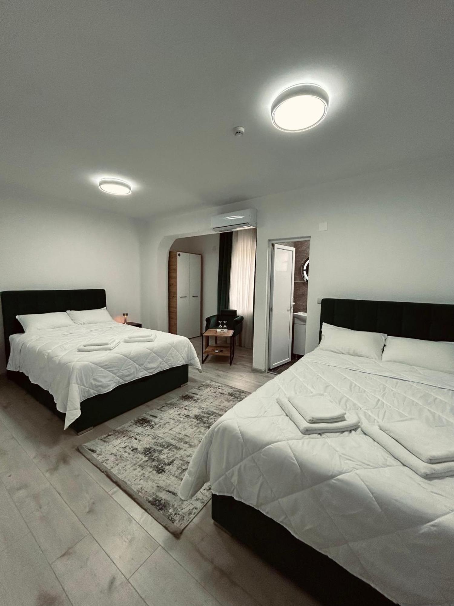 Greenhill Apartments Куманово Номер фото